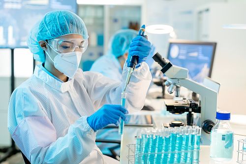 生物化工產(chǎn)品技術(shù)研發(fā) 高居榜首，超40%人才選擇的新興熱點(diǎn)行業(yè)